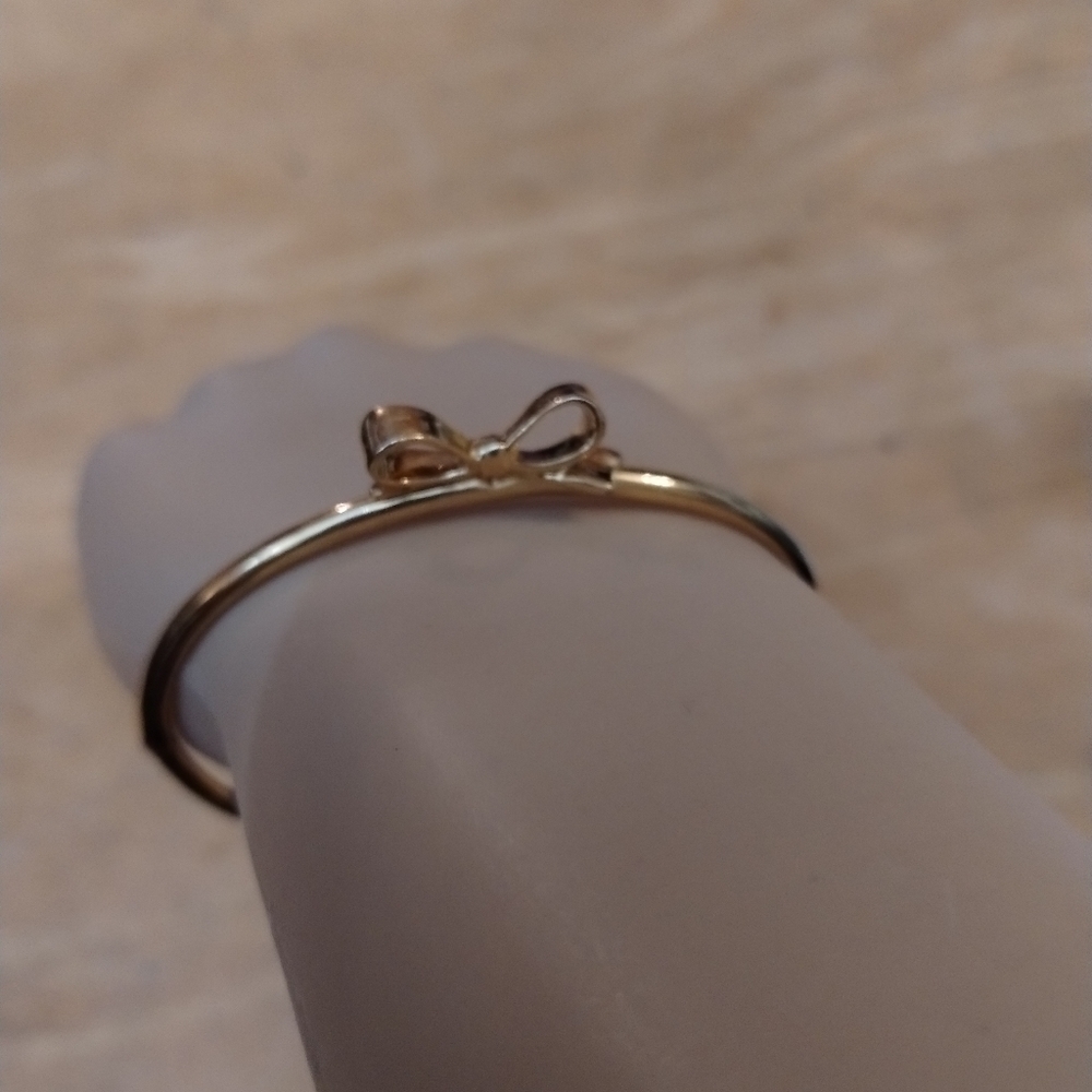 Women's ribbon bow cuff bracelet